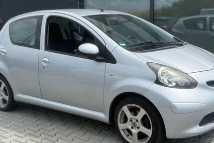 Toyota Aygo (X) 87.100 km 3.200 &euro; Münzenberg-Gambach 35516