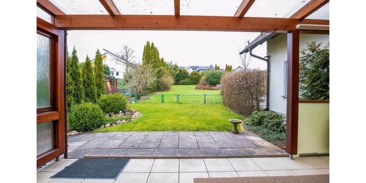 Doppelhaushälfte Dillenburg Frohnhausen - 6 Zimmer, 165 m&sup2;, 1.500&euro; | Angebot:25649126