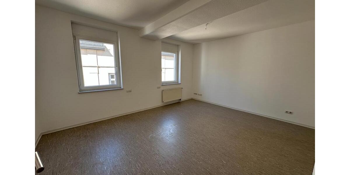 Etagenwohnung Gießen - 1 Zimmer, 25 m&sup2;, 415&euro; | Angebot:26003354