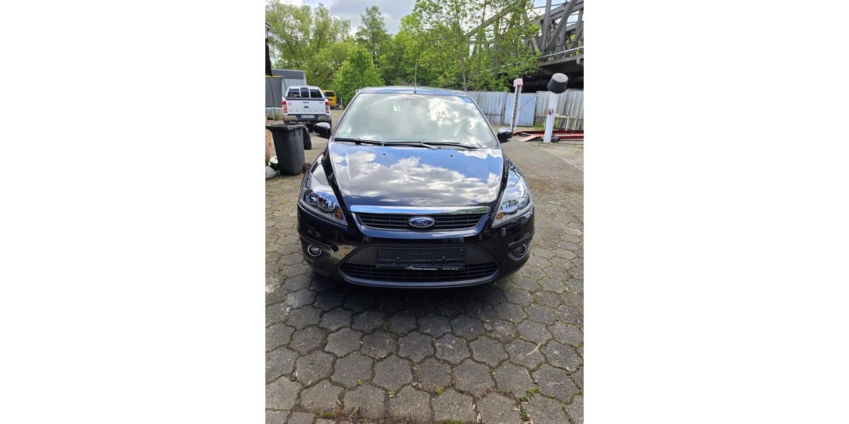 Ford Focus 56.118 km 4.950 &euro; Dillenburg 35672