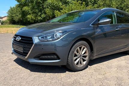 Hyundai i40 90.204 km 10.750 &euro; Bad Nauheim 61231