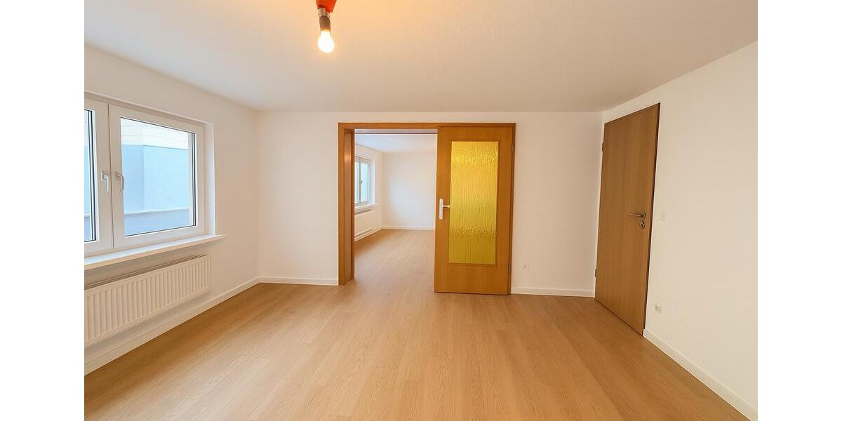 Etagenwohnung Münzenberg - 5 Zimmer, 150 m&sup2;, 1.300&euro; | Angebot:25936590
