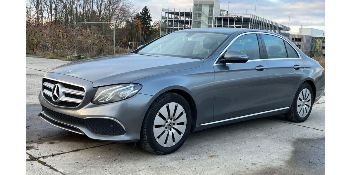 Mercedes-Benz E 220 500.000 km 8.950 &euro; Hüttenberg 35625
