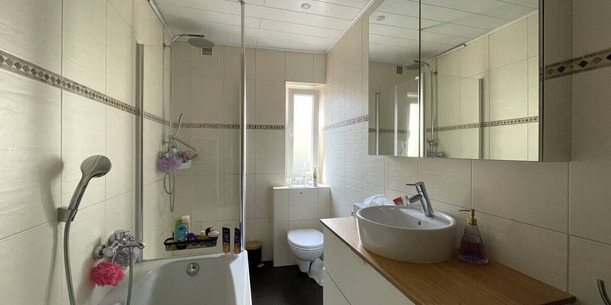 Mehrfamilienhaus, Wohnhaus Dillenburg / Donsbach Donsbach - 7 Zimmer, 175 m&sup2;, 269.000&euro; | Angebot:25937606