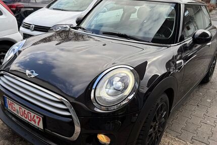 Mini Cooper 143.212 km 8.700 &euro; Wehrheim 61273