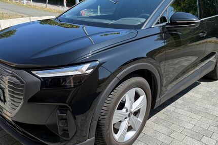 Audi Q4 e-tron 84.000 km 23.500 &euro; Herborn - Seelbach 35745