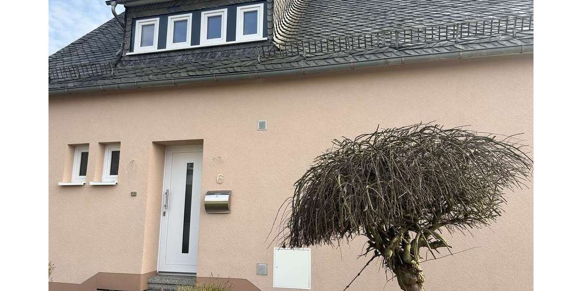 Einfamilienhaus Mittenaar - 6 Zimmer, 120 m&sup2;, 255.000&euro; | Angebot:20520146