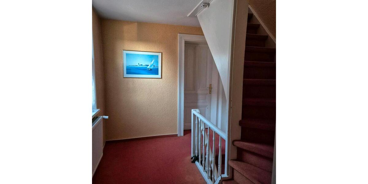 Einfamilienhaus Butzbach - 6 Zimmer, 180 m&sup2;, 450.000&euro; | Angebot:26378161