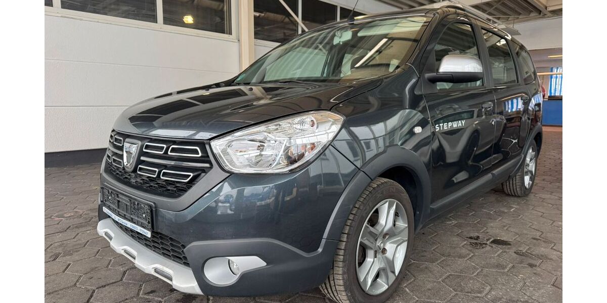 Dacia Lodgy 100.000 km 11.999 &euro; Münzenberg Gambach 35516