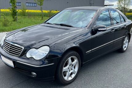 Mercedes-Benz C 180 196.115 km 2.700 &euro; Linden 35440