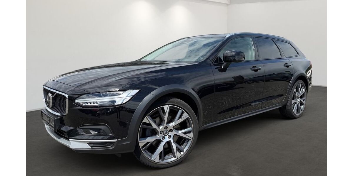 Volvo V90 Cross Country 55.000 km 44.990 &euro; Dillenburg 35684