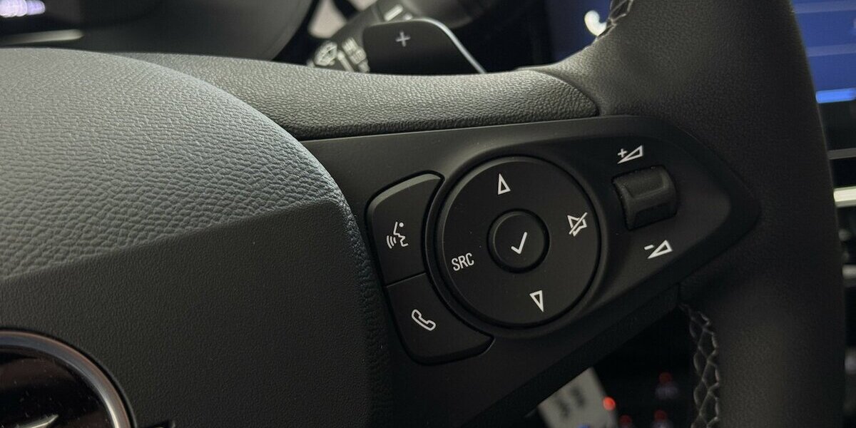 Opel Corsa GS 1.2 Turbo 1.Hand Sitzheizung Carplay 8.600 km 17.890 &euro; Lich 35423