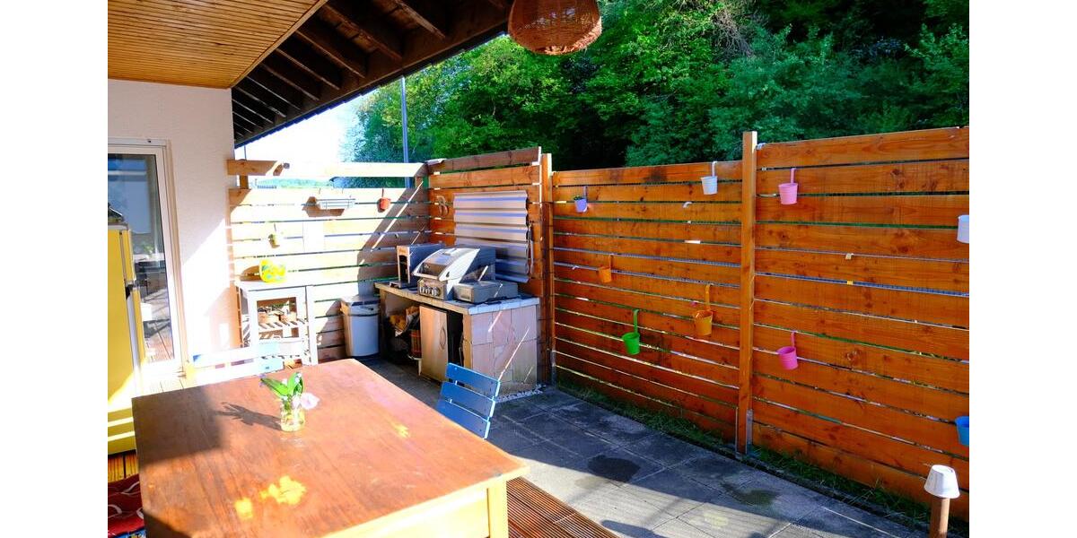 Einfamilienhaus Löhnberg - 10 Zimmer, 200 m&sup2;, 550.000&euro; | Angebot:21871621