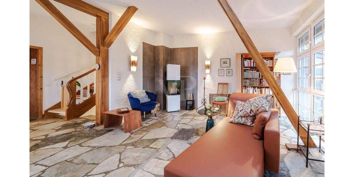 Einfamilienhaus Neu-Anspach Anspach - 7 Zimmer, 249 m&sup2;, 798.000&euro; | Angebot:25695532