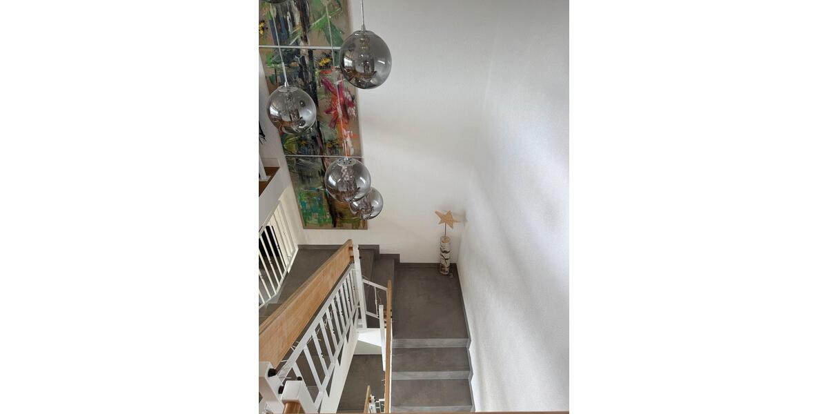 Einfamilienhaus Weilburg - 10 Zimmer, 330 m&sup2;, 890.000&euro; | Angebot:27075960