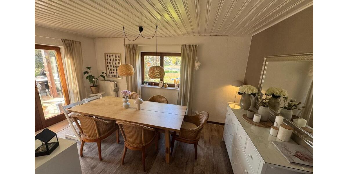 Einfamilienhaus Neu-Anspach Anspach - 6.5 Zimmer, 174 m&sup2;, 695.000&euro; | Angebot:25837520