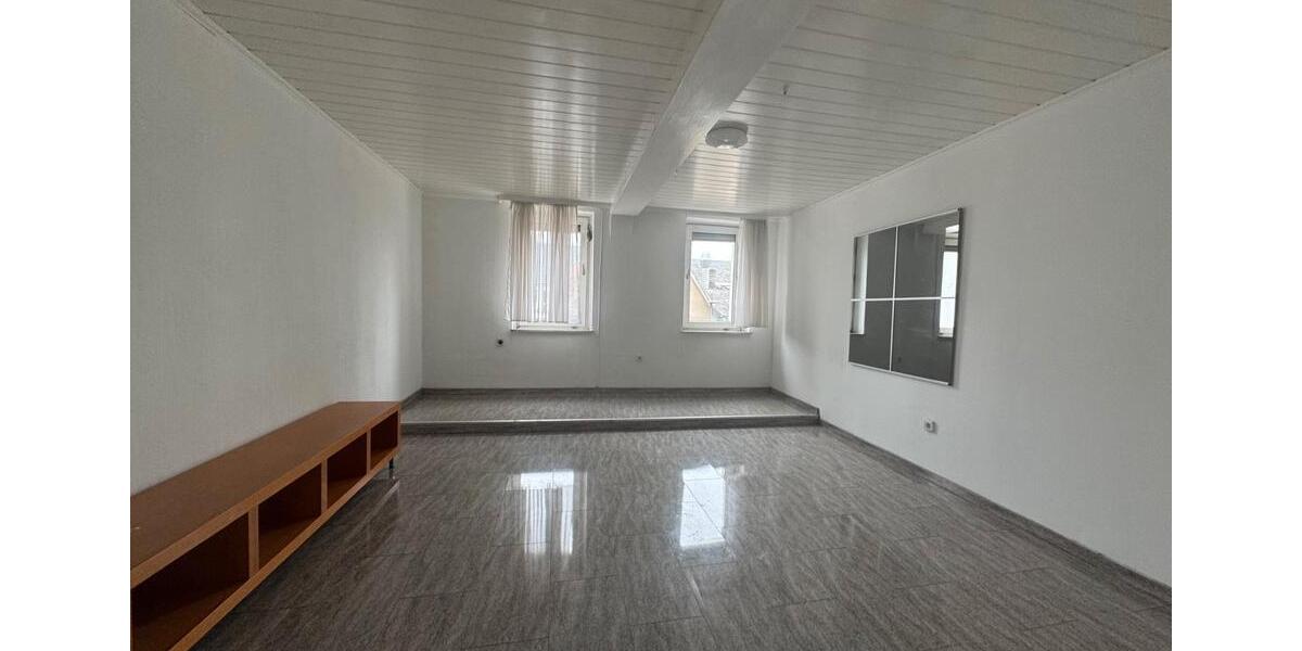 Mehrfamilienhaus, Wohnhaus Ober-Mörlen Mörlen - 9 Zimmer, 252 m&sup2;, 399.900&euro; | Angebot:26170248