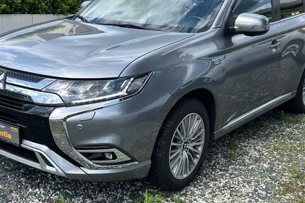 Mitsubishi Outlander 77.000 km 18.500 &euro; Wehrheim 61273