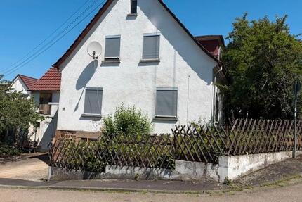Haus Wetzlar Hauserberg - 3.5 Zimmer, 99 m&sup2;, 179.000&euro; | Angebot:27110528
