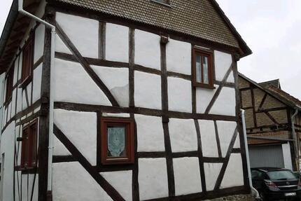 Haus Hungen - 4 Zimmer, 85 m&sup2;, 580&euro; | Angebot:27533253
