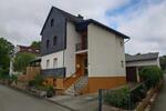 Einfamilienhaus Aßlar - 8 Zimmer, 150 m&sup2;, 350.000&euro; | Angebot:26496954