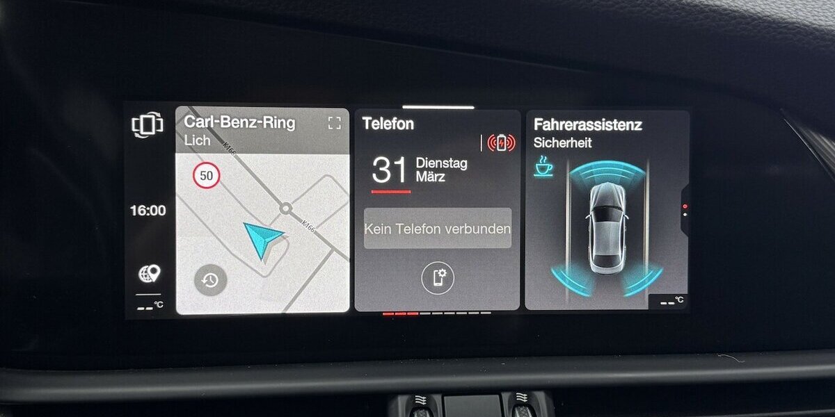 Alfa Romeo Giulia 2.0 Veloce Q4 Turbo Panoramadach Xenon 43.300 km 32.130 &euro; Lich 35423