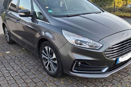 Ford Galaxy 129.000 km 19.900 &euro; Lahnau 35633