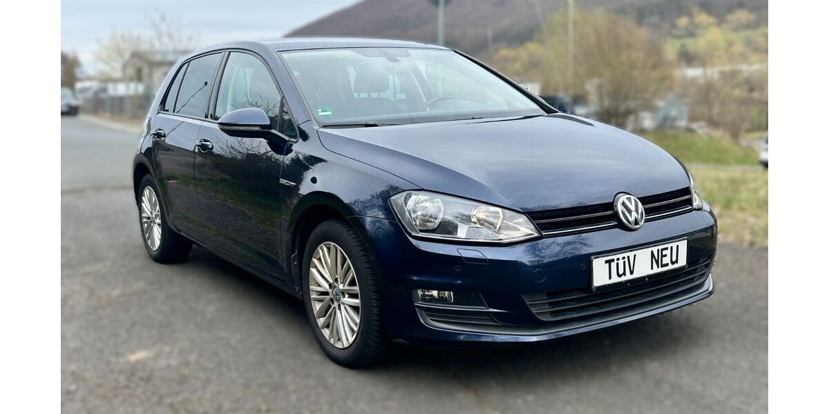 VW Golf 147.100 km 8.289 &euro; Herborn 35745