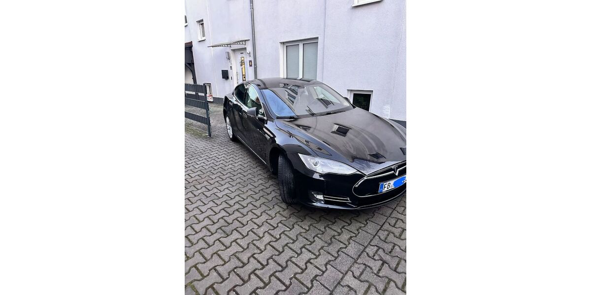 Tesla Model S 264.000 km 16.800 &euro; Bad nauheim 61231