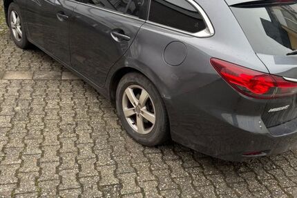 Mazda 6 182.000 km 7.400 &euro; Bad Nauheim 61231