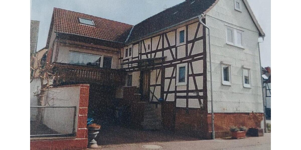 Einfamilienhaus Fronhausen - 4.5 Zimmer, 125 m&sup2;, 148.000&euro; | Angebot:27079847