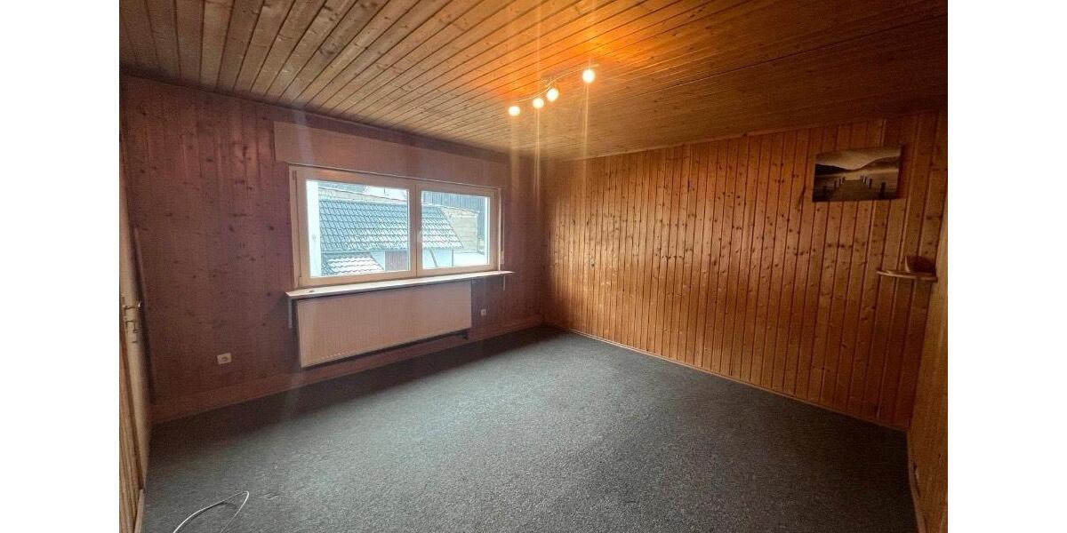 Einfamilienhaus Wölfersheim - 5 Zimmer, 110 m&sup2;, 199.000&euro; | Angebot:25999622