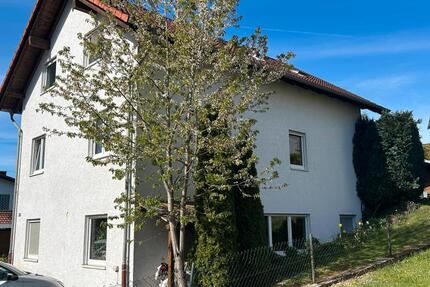 Haus Ehringshausen - 7 Zimmer, 168 m&sup2;, 335.000&euro; | Angebot:26406531