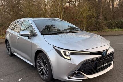 Toyota Corolla 72.000 km 22.999 &euro; Butzbach 35510