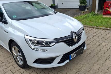 Renault Megane 91.900 km 12.700 &euro; Wilhelmsdorf (Usingen) 61250