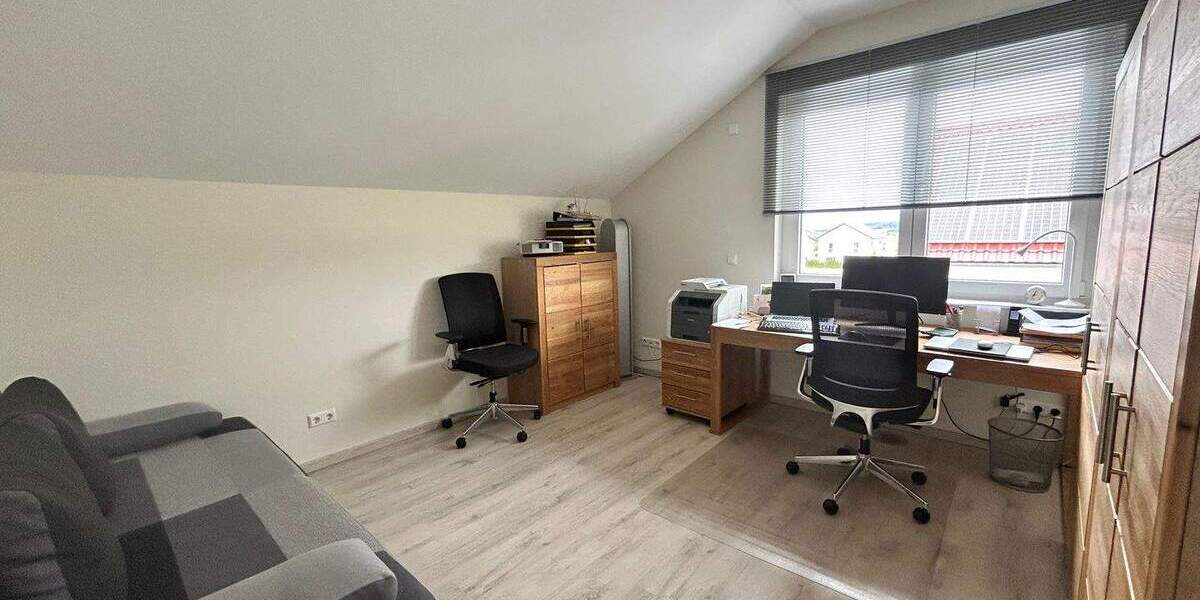 Mehrfamilienhaus, Wohnhaus Butzbach Ebersgöns - 5 Zimmer, 140 m&sup2;, 699.000&euro; | Angebot:25744694