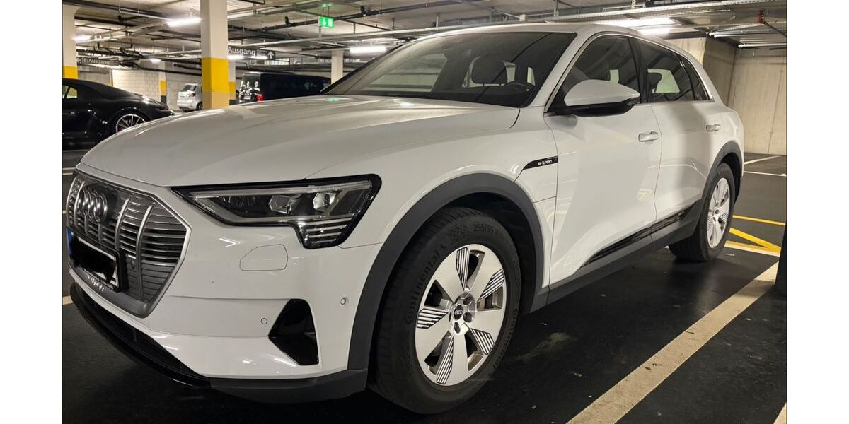 Audi e-tron 143.000 km 19.000 &euro; Wehrheim 61273
