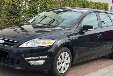 Ford Mondeo 215.000 km 3.200 &euro; Bad Nauheim 61231