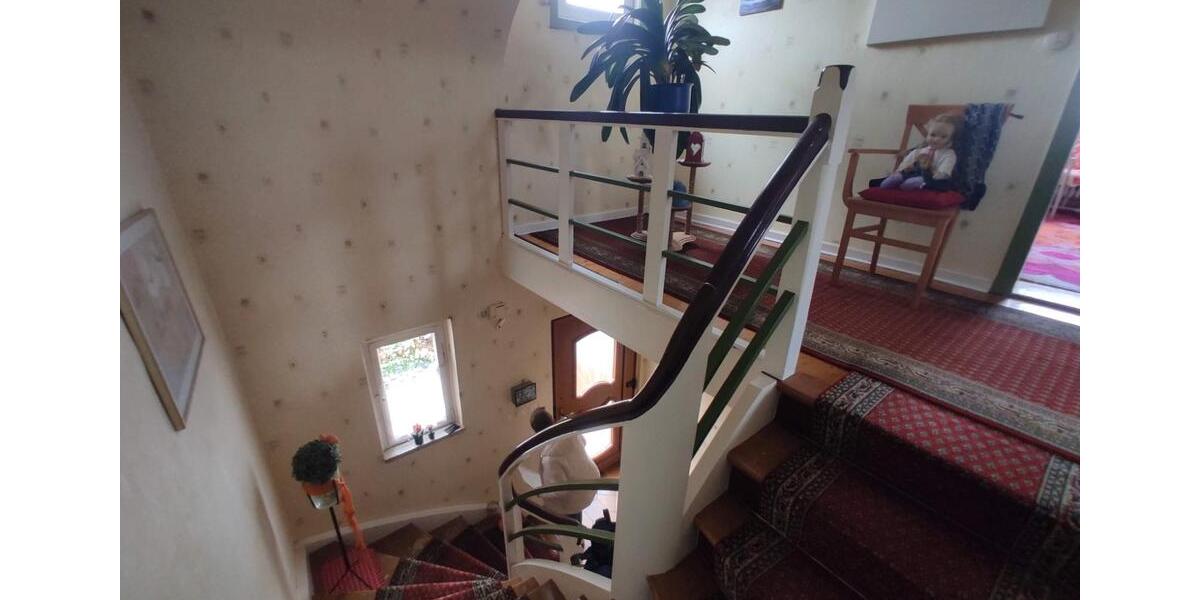 Einfamilienhaus Hungen - 7 Zimmer, 165 m&sup2;, 290.000&euro; | Angebot:26019311