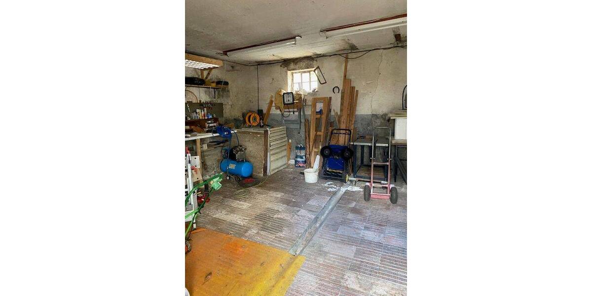 Bauernhaus, Landhaus Schöffengrund Oberwetz - 7 Zimmer, 190 m&sup2;, 189.000&euro; | Angebot:25705329