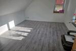 Einfamilienhaus Butzbach - 5 Zimmer, 120 m&sup2;, 280.000&euro; | Angebot:26960079