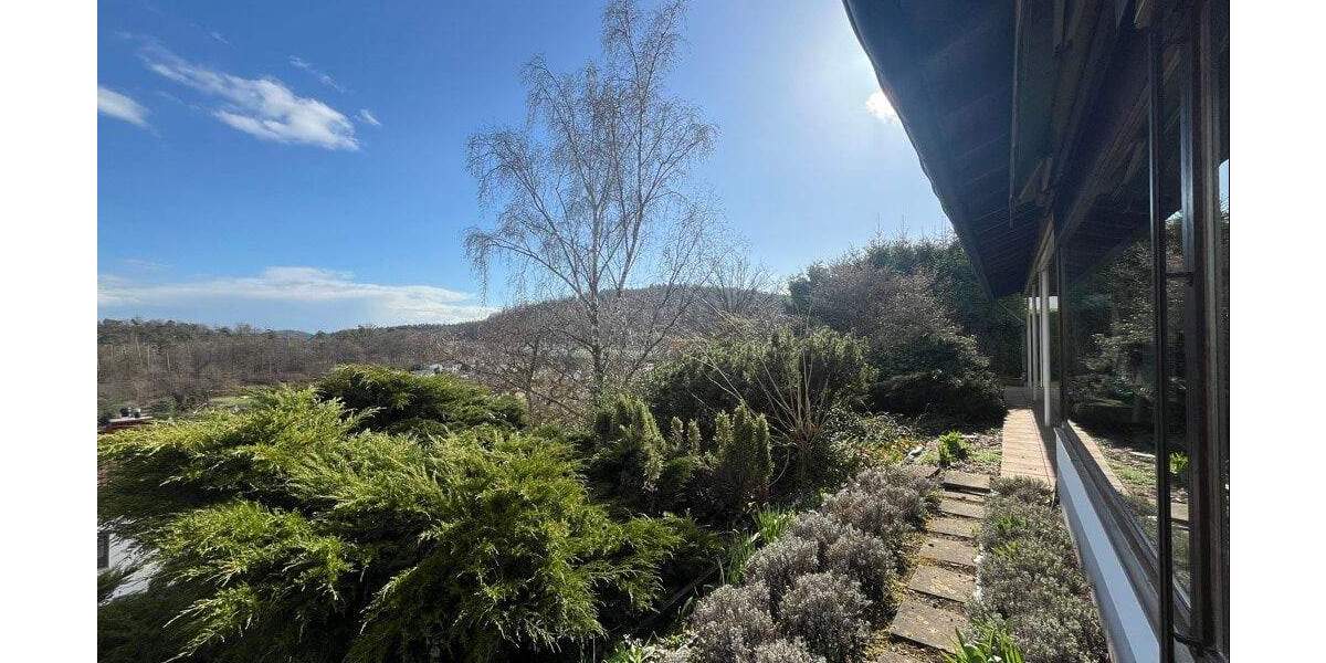 Einfamilienhaus Dillenburg - 7 Zimmer, 131 m&sup2;, 369.000&euro; | Angebot:25667771