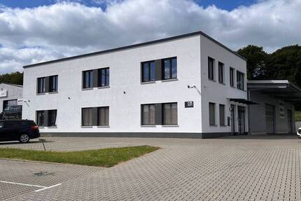 Gewerbeobjekt Wetzlar Büblingshausen - 4 Zimmer, 164 m&sup2;, 2.000&euro; | Angebot:26674724