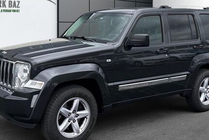 Jeep Cherokee 190.000 km 7.999 &euro; Butzbach 35510