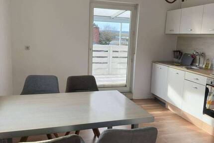 Zimmer Langgöns Lang-Göns - 3 Zimmer, 98 m&sup2;, 720&euro; | Angebot:26117716