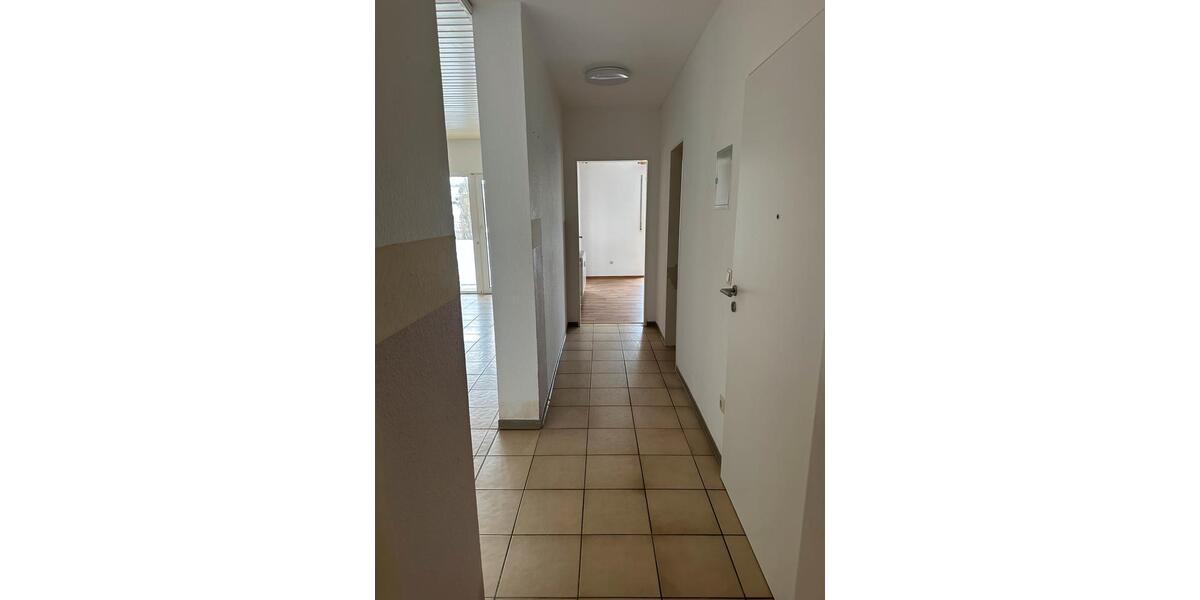 Etagenwohnung Hüttenberg - 4 Zimmer, 100 m&sup2;, 239.000&euro; | Angebot:25779181