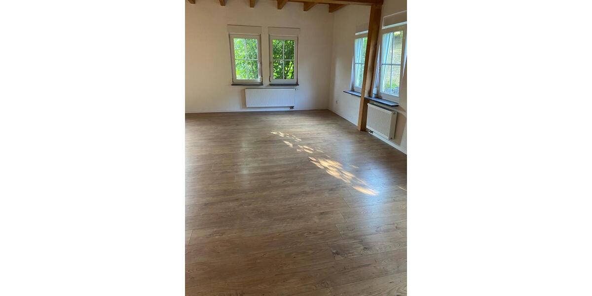 Einfamilienhaus Gladenbach - 1 Zimmer, 215 m&sup2;, 239.000&euro; | Angebot:24849760