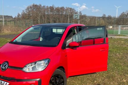 VW up! 41.000 km 9.900 &euro; Oberrod 56479