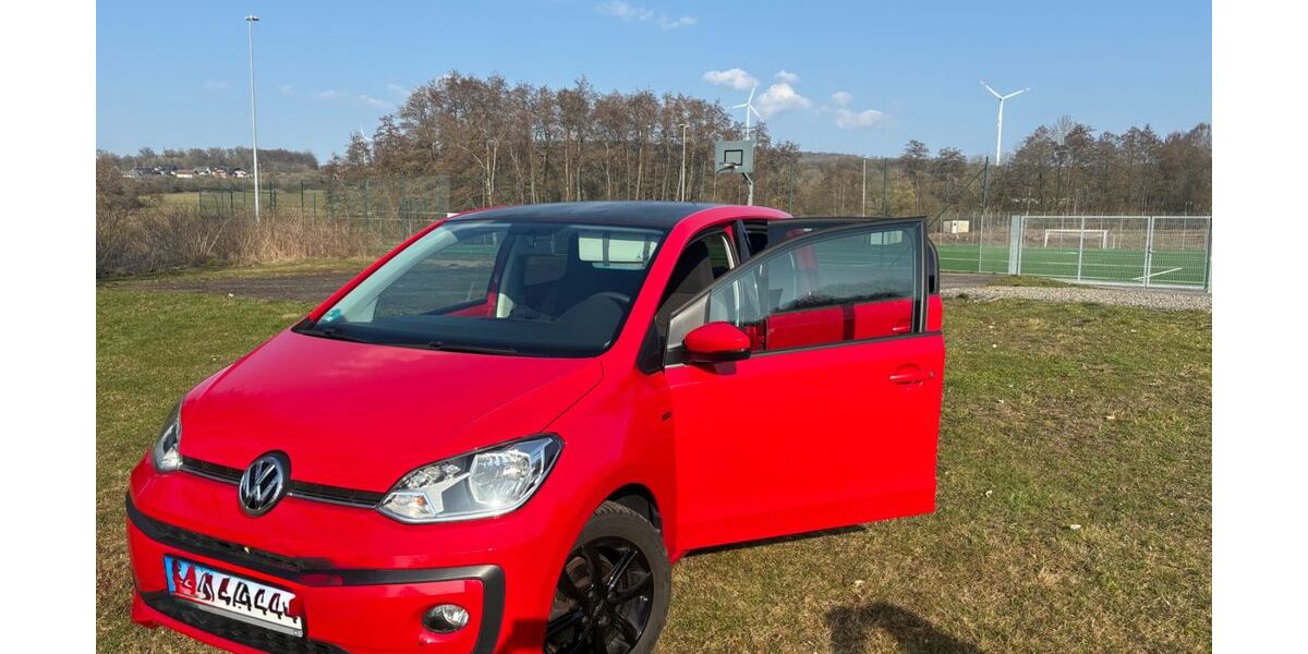 VW up! 41.000 km 9.900 &euro; Oberrod 56479