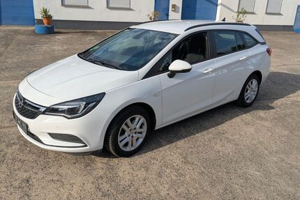 Opel Astra 42.225 km 11.999 &euro; WETZLAR 35576